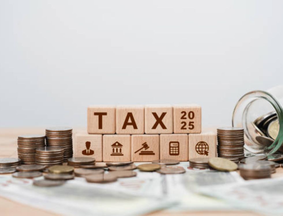 Maximizing Savings, Ensuring Compliance